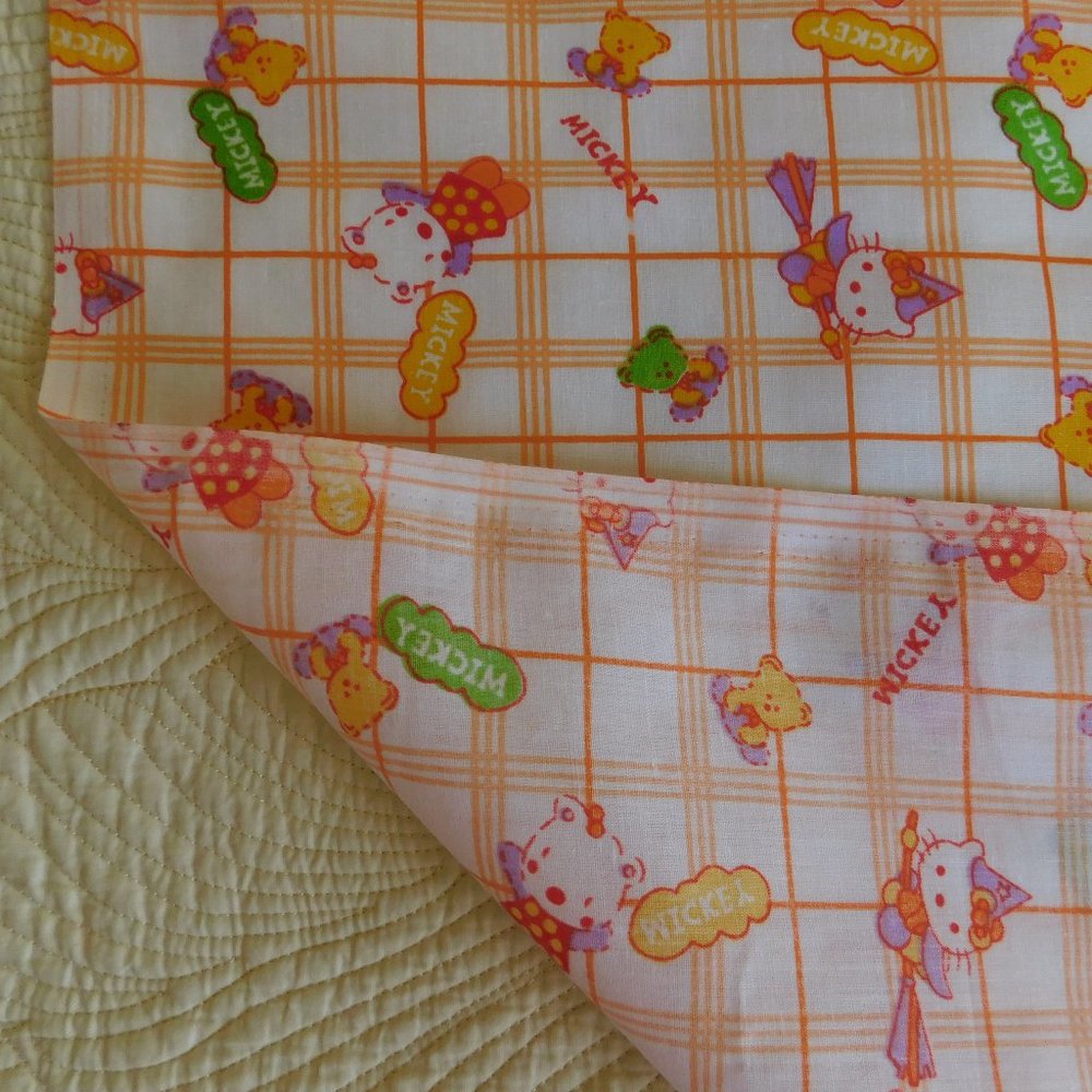 Hello Kitty Halloween witch graphic collectible kawaii novelty plaid fabric 2 yd - Picture 9 of 16
